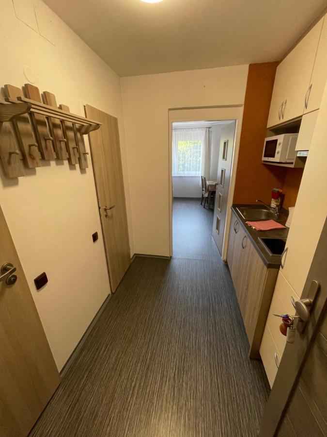 Ferienwohnung Maxovo Kralovstvi Rovensko pod Troskami Exterior foto